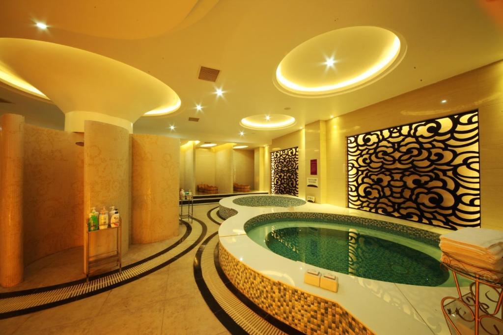 Xiongzhao Grand Hotel Weishan Dali (Yunnan) Exterior photo